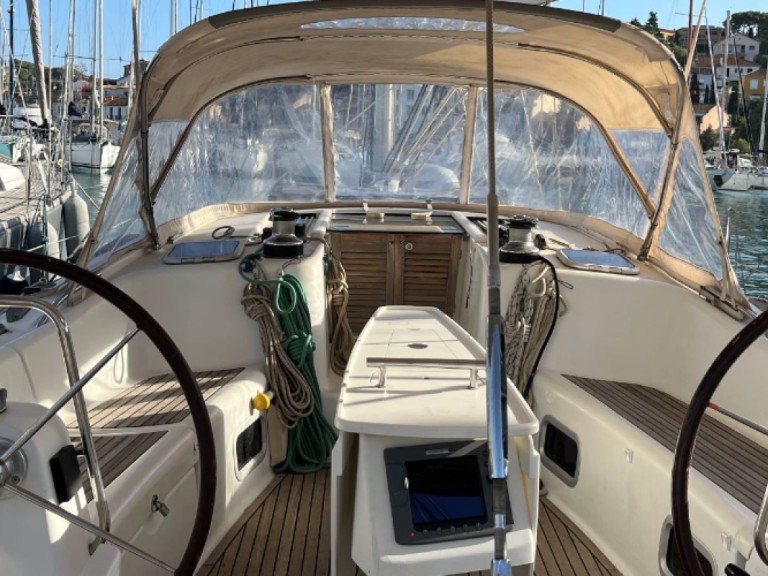Segelboot mieten in Hyères zum besten Preis