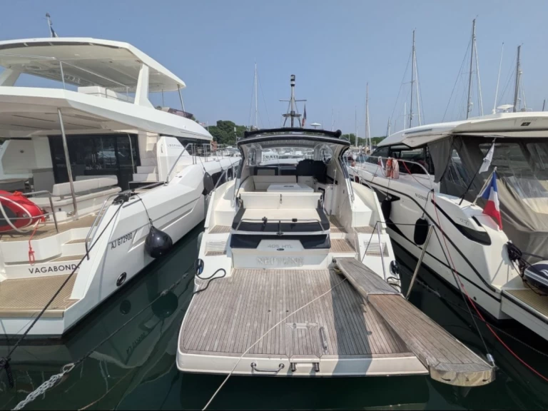 Motorboot mieten in Antibes - Galeon Galeon 405 HTL