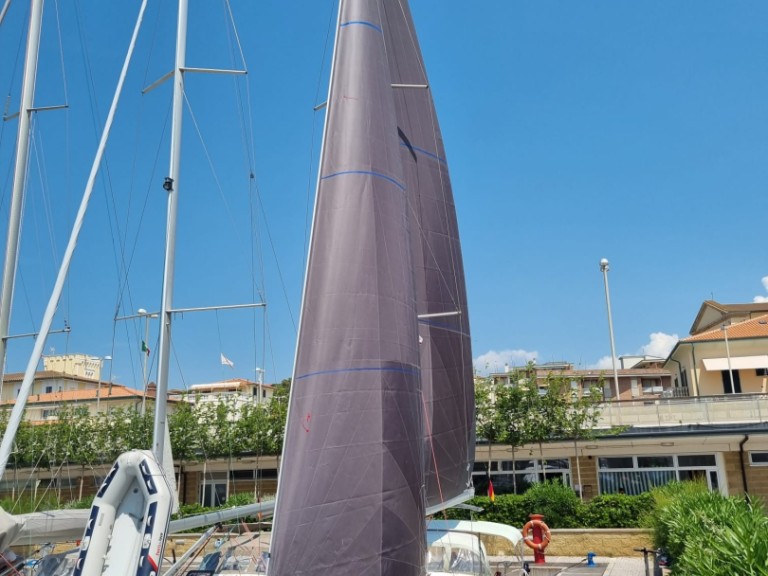 Bootsverleih Bavaria Bavaria 36 Cruiser San Vincenzo Samboat