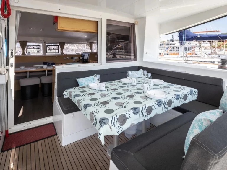 Bootsverleih Lagoon Lagoon 400 S2 San Vincenzo Samboat