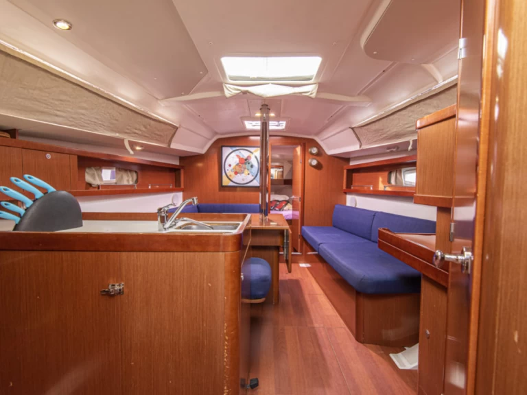 Vermietung Segelboot Bénéteau mit Führerschein