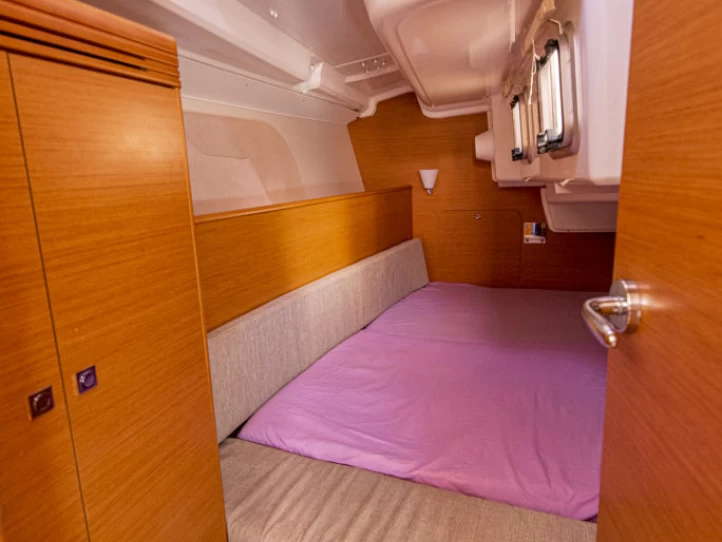 Bootsverleih Jeanneau Sun Odyssey 33i San Vincenzo Samboat