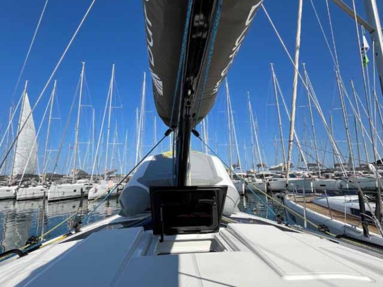 Ein Dufour Dufour 41 Performance mieten in Biograd na Moru