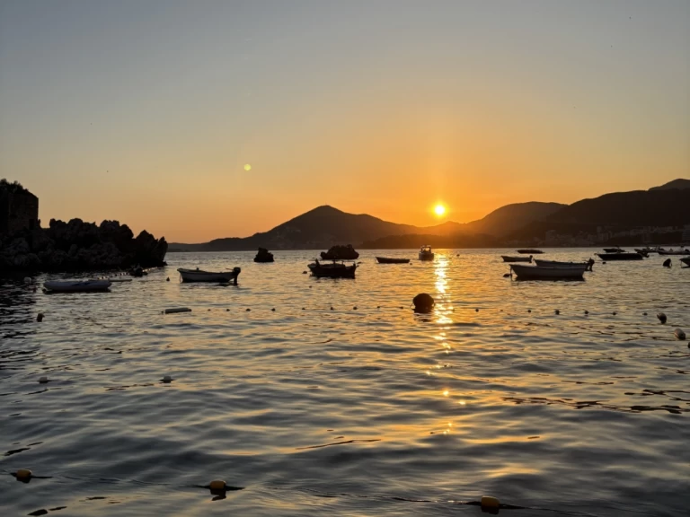 Vermietung Motorboot Elan mit Führerschein