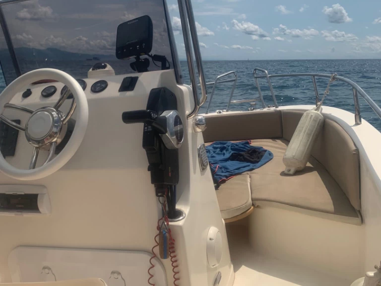 YachtCharter in Celle Ligure - Ferrario Winnebago  auf SamBoat