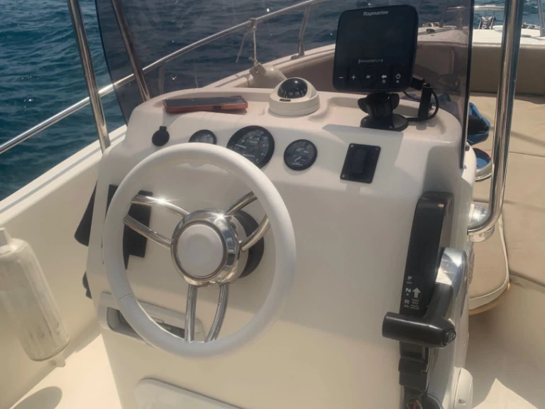 Ein Ferrario Winnebago  mieten in Celle Ligure