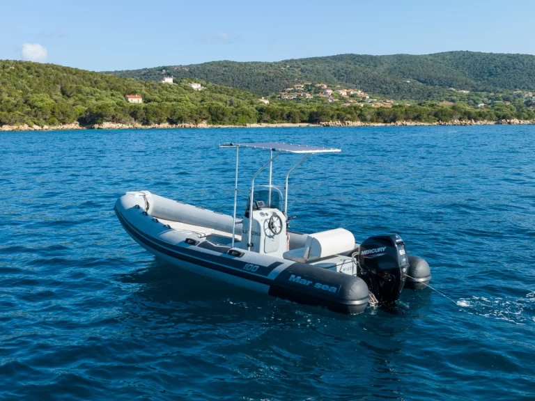 Ein Marsea Marsea SP 100 mieten in Porto Pollo