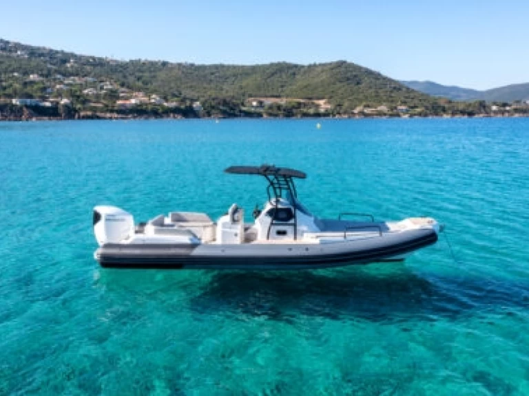 Vermietung Schlauchboot Fanale marine  mit Führerschein