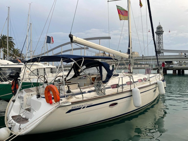 Ein Bavaria Cruiser 46 mieten in Port Grimaud