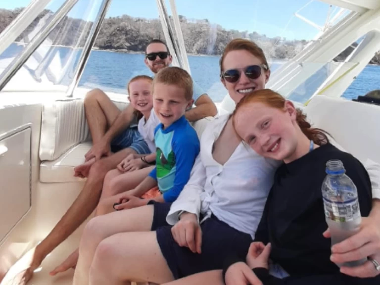 Ocean Yachts Super Sport mieten Bahía Culebra