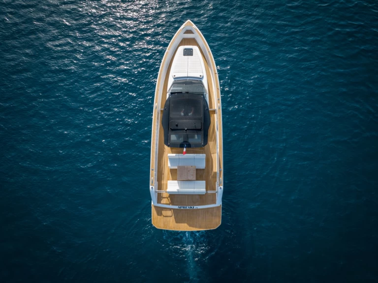 Pardo Yachts Pardo 38 mieten Port Grimaud