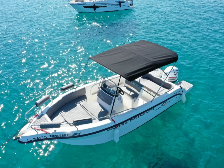 Motorboot mieten in Latchi zum besten Preis