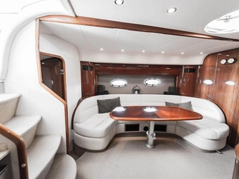 YachtCharter in Saint-Raphaël - Princess Princess V46 auf SamBoat