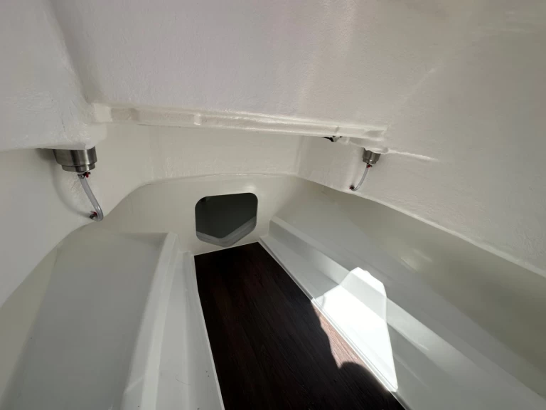 Motorboot mieten in La Flotte zum besten Preis