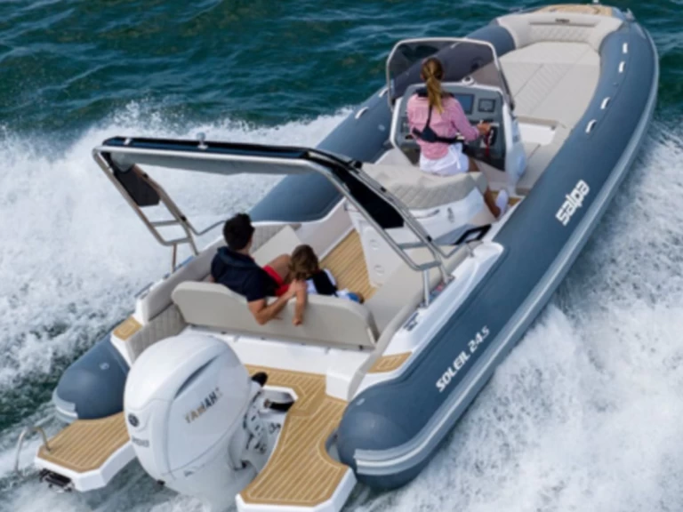 YachtCharter in Bol - Salpa Salpa Soleil 26 auf SamBoat