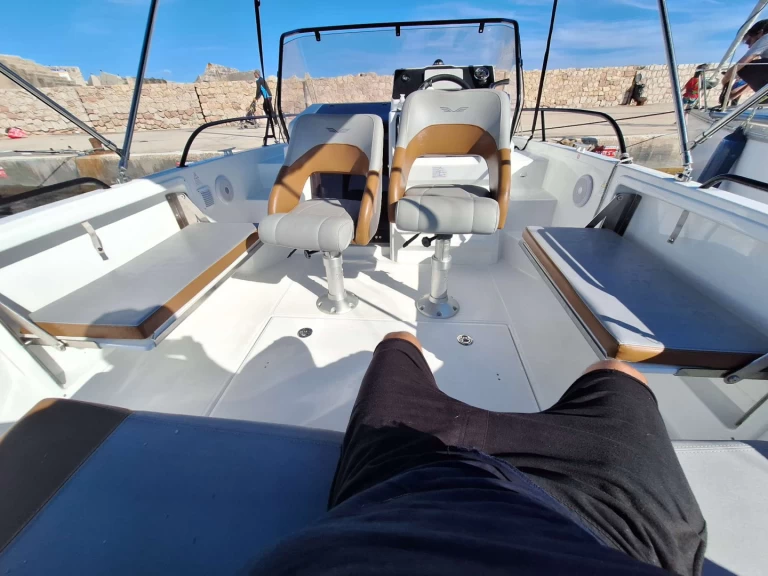 Bénéteau Flyer7 mieten Port-de-Bouc