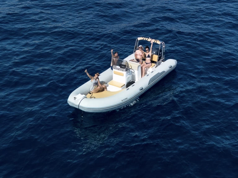 Schlauchboot mit oder ohne Skipper Capelli mieten in La Ciotat