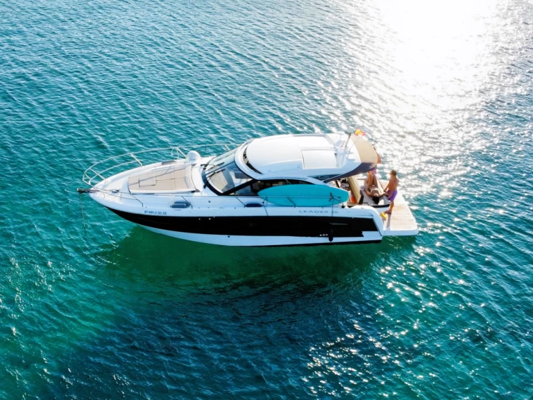 Motorboot mieten in Fornells zum besten Preis