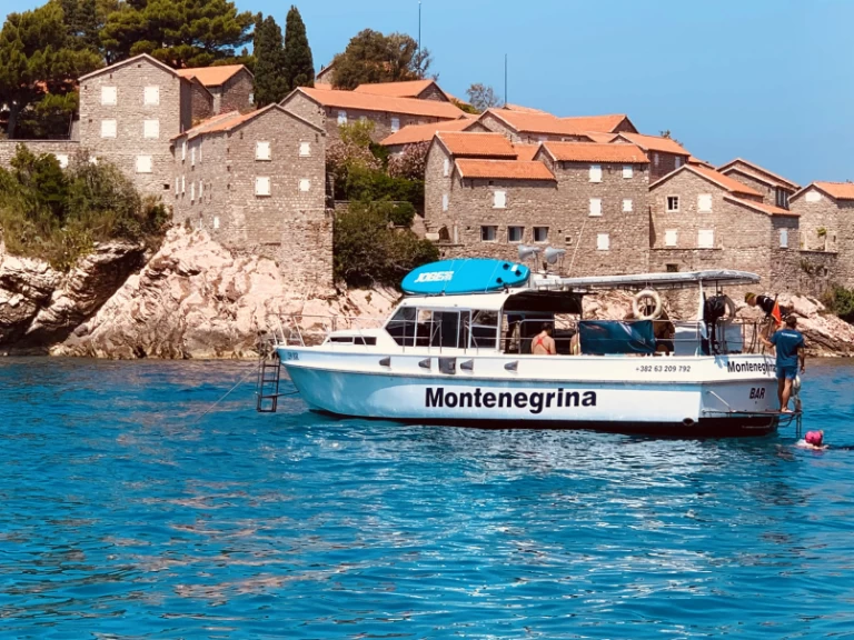 Motorboot mit oder ohne Skipper Ocean Yachts mieten in Bar