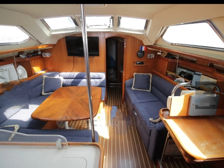 Ein Hunter Hunter 41 DS mieten in Palermo