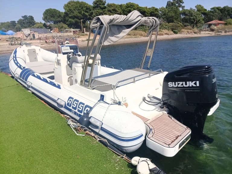 Schlauchboot mit oder ohne Skipper Asso mieten in Quartu Sant'Elena