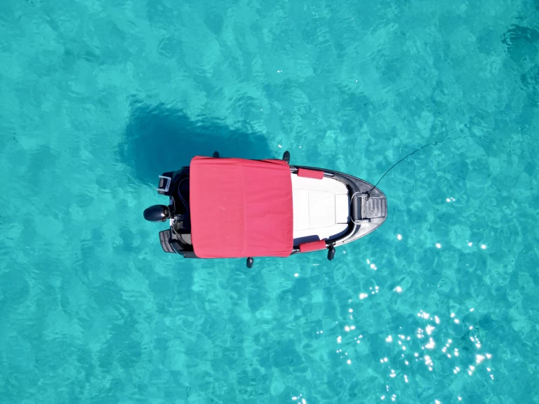 Vermietung Motorboot ROTO mit Führerschein