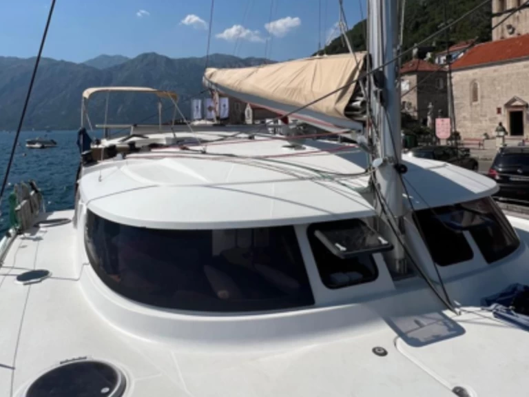 Katamaran mieten in Porto Montenegro - Fountaine Pajot Lipari 41