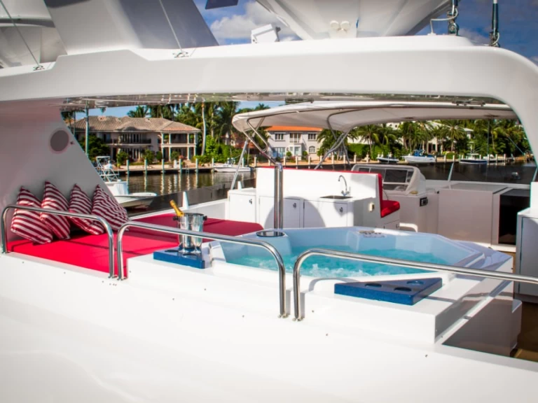 YachtCharter in Bahamas - Delta Marine MURPHY'S LAW auf SamBoat