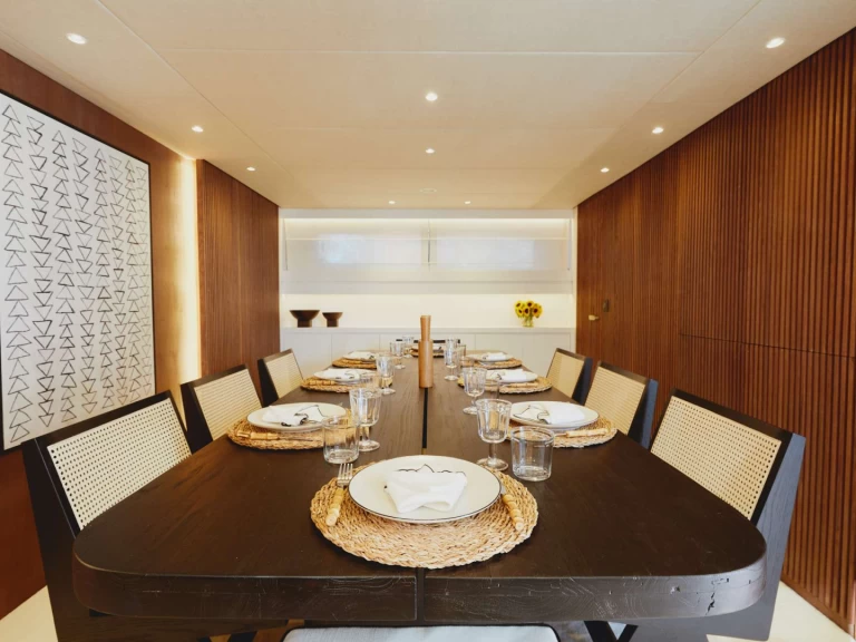 Ein Cantieri di Pisa, Italy ERA A mieten in Athen