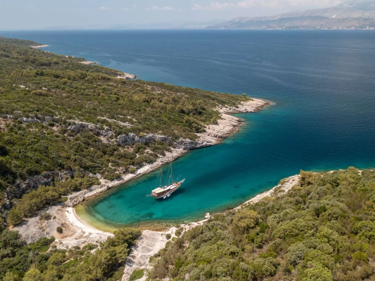 Custom Eleganza mieten Split