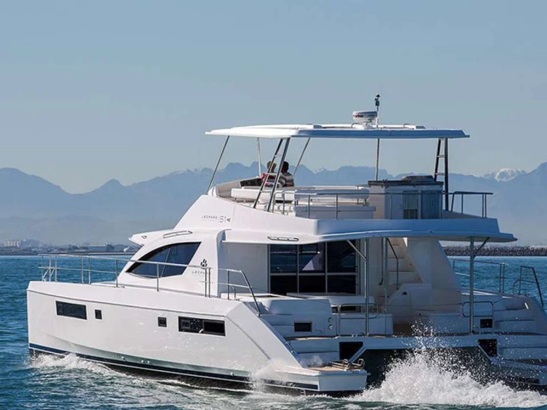 Leopard SOMEWHERE HOT mieten Britische Jungferninseln