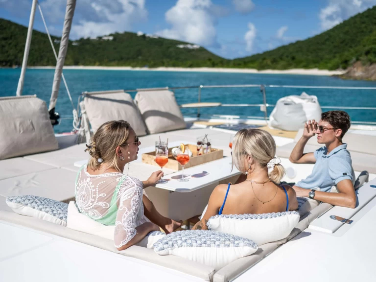 Bootsverleih Bali LA VIE EST BELLE Britische Jungferninseln Samboat