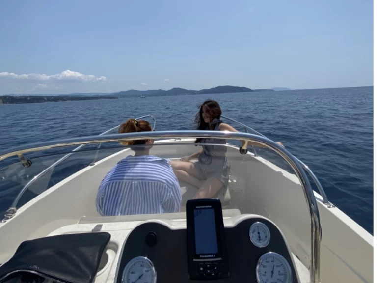 Vermietung Motorboot Quicksilver mit Führerschein