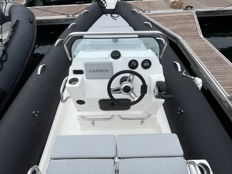 Vermietung Schlauchboot Zodiac mit Führerschein