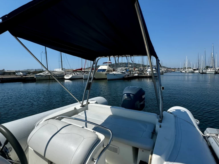 Bootsverleih Lomac Lomac 760 IN Sète Samboat