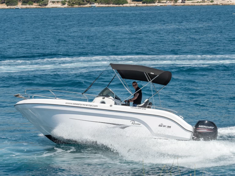 Motorboot mit oder ohne Skipper  mieten in Trogir