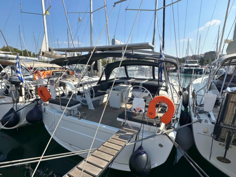 Vermietung Segelboot Bénéteau mit Führerschein