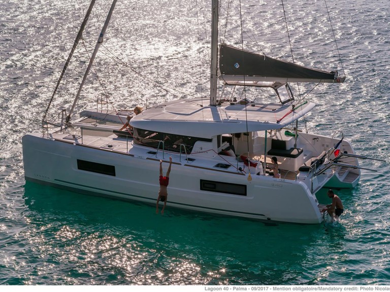 Katamaran mieten in Golfo Aranci - Lagoon Lagoon 40