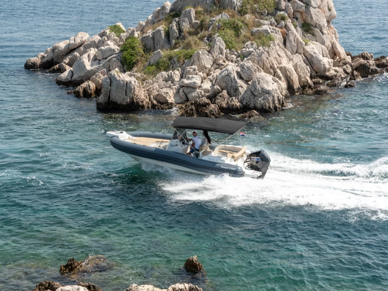 Marlin Boat MARLIN 790 DYNAMIC mieten Trogir