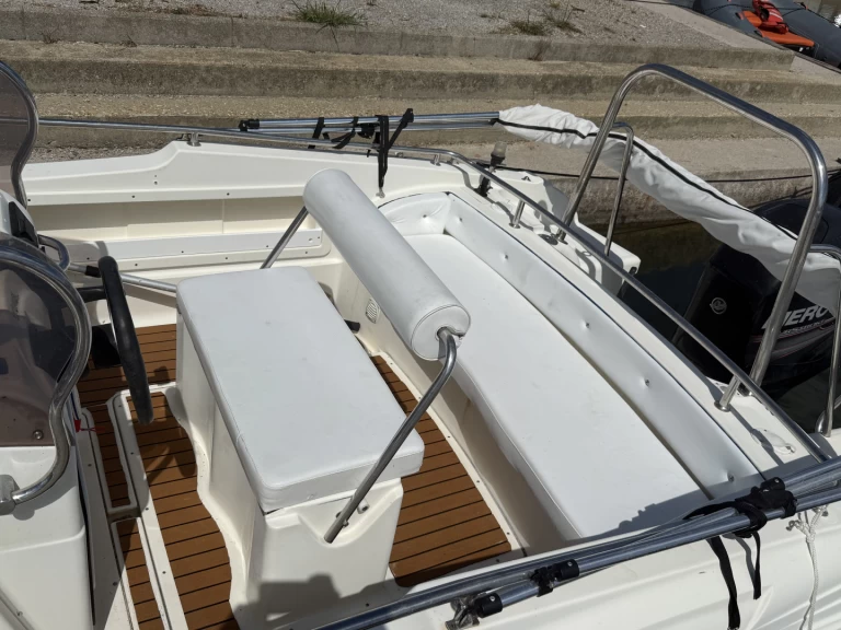 Ein Ranieri Millennium 18.20 mieten in Pérols