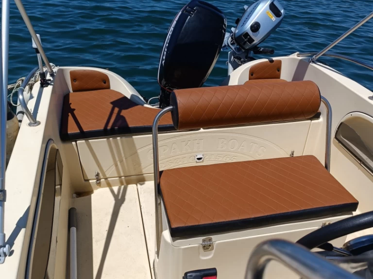 Motorboot mit oder ohne Skipper Athrakiboats mieten in Néa Moudhaniá