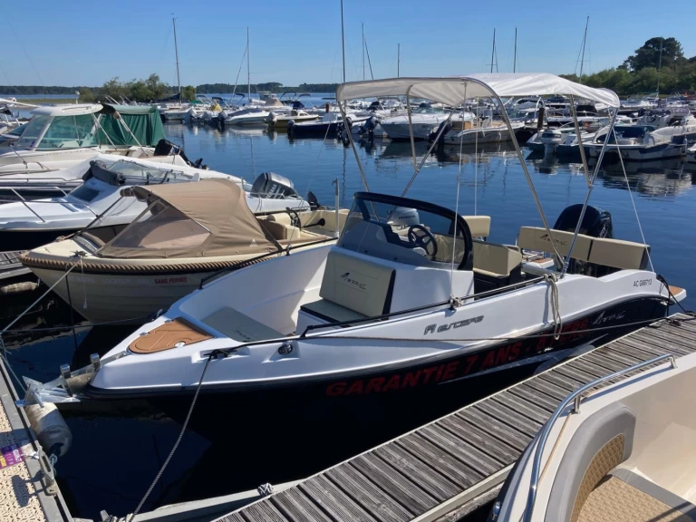 Nireus 53 Escape mieten Sanguinet