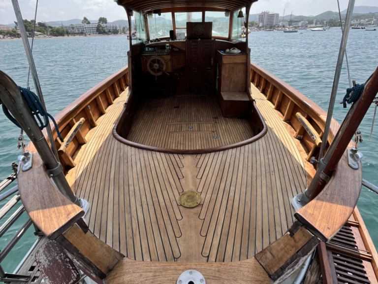 Boot mieten Sant Antoni de Portmany günstig Motoverelo