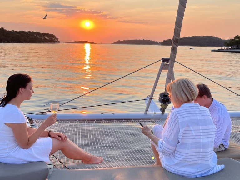 Boot mieten Port-de-Bouc günstig Helia 44