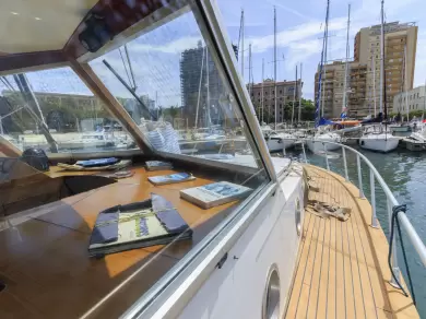 Boot mieten Cagliari Port günstig STELVIO CS287/D