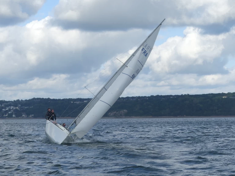 Vermietung Segelboot Bénéteau mit Führerschein