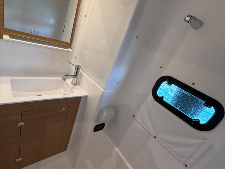 Ein Bali Catamarans Bali Catspace 2025 mieten in Capo d'Orlando