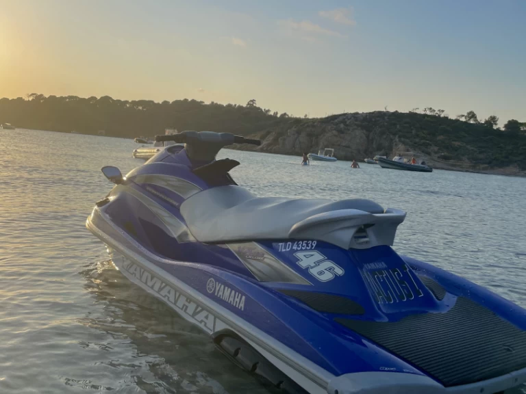 Ein Yamaha vx Vx mieten in La Londe-les-Maures