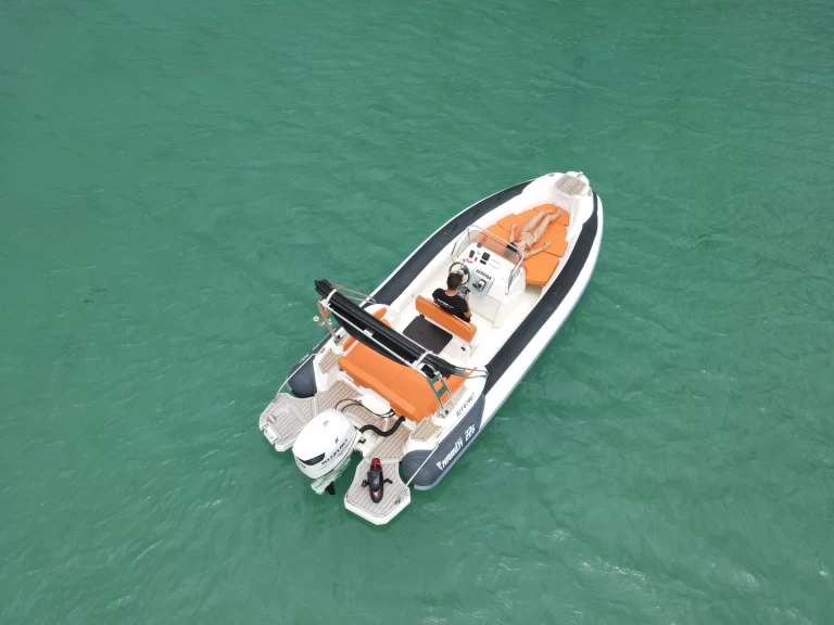 Schlauchboot mieten in Porto-Vecchio zum besten Preis