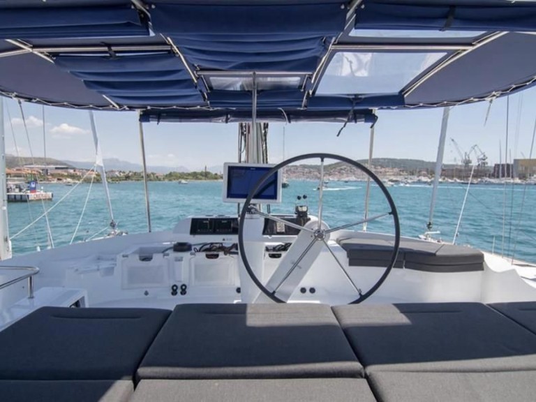 Boot mieten Sant Antoni de Portmany günstig Lagoon 52 F